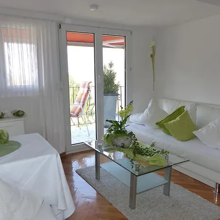 Casa de hóspedes Haus Marija M 3*