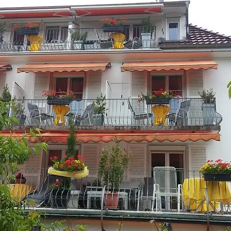 豪斯马吉亚m酒店 招待所 巴登韦勒