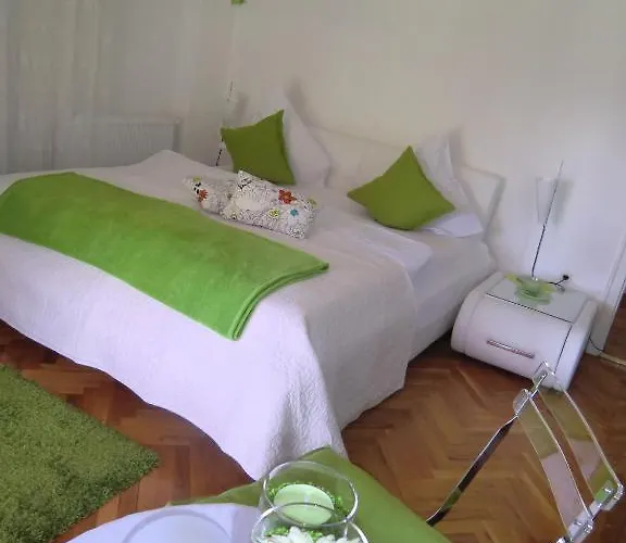 Haus Marija M بيت ضيافة